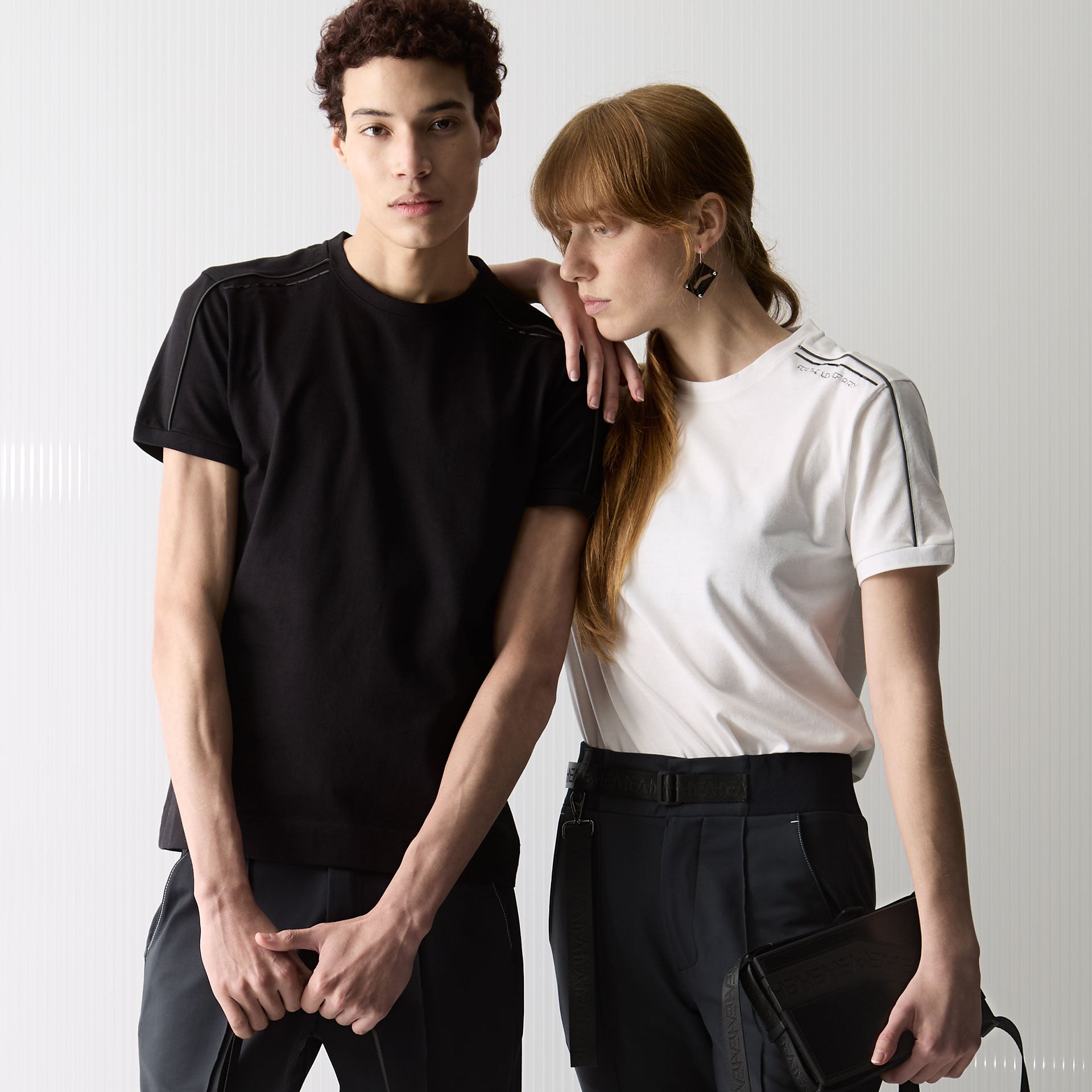 CORSIA T-SHIRT · Black
