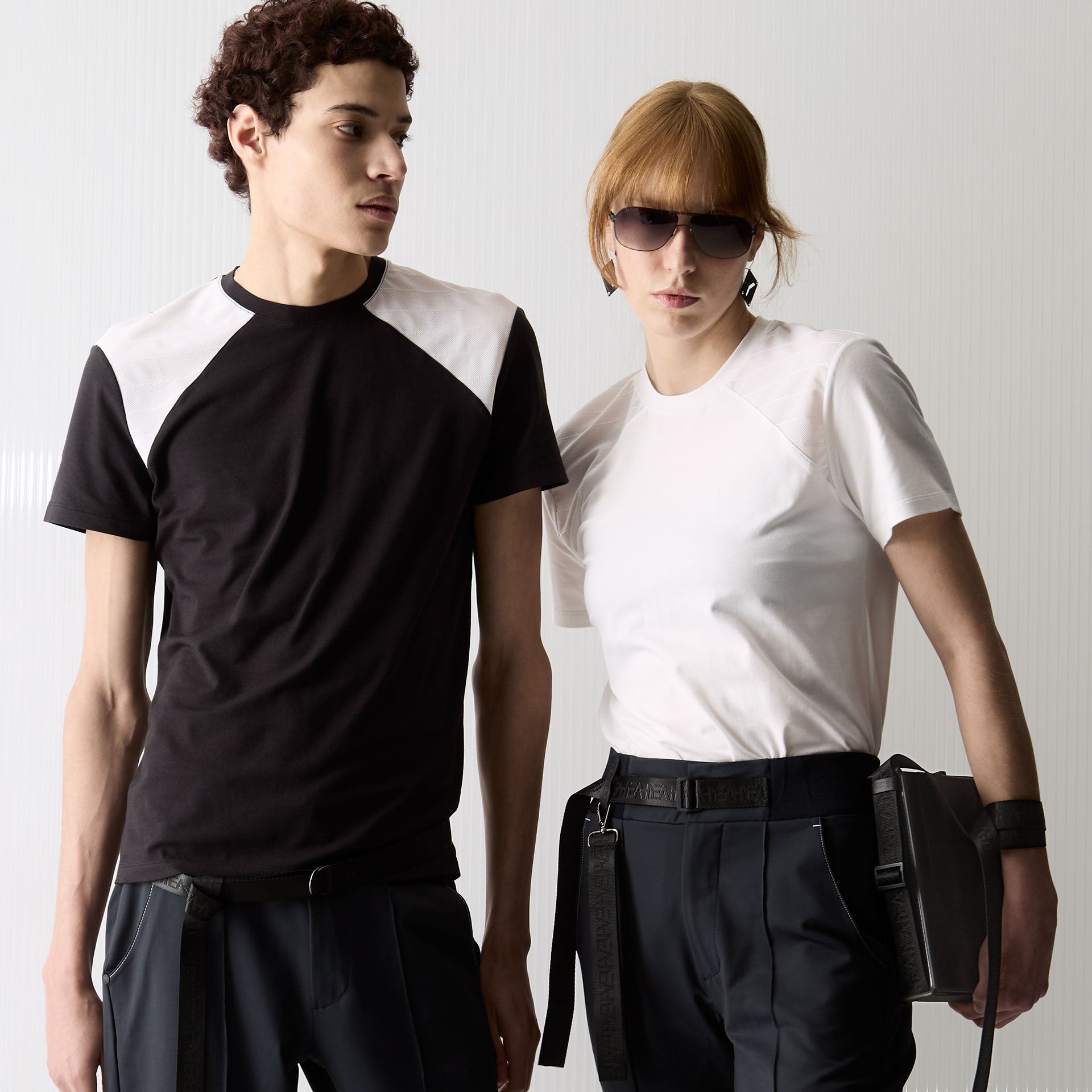 ARENA T-SHIRT · Black