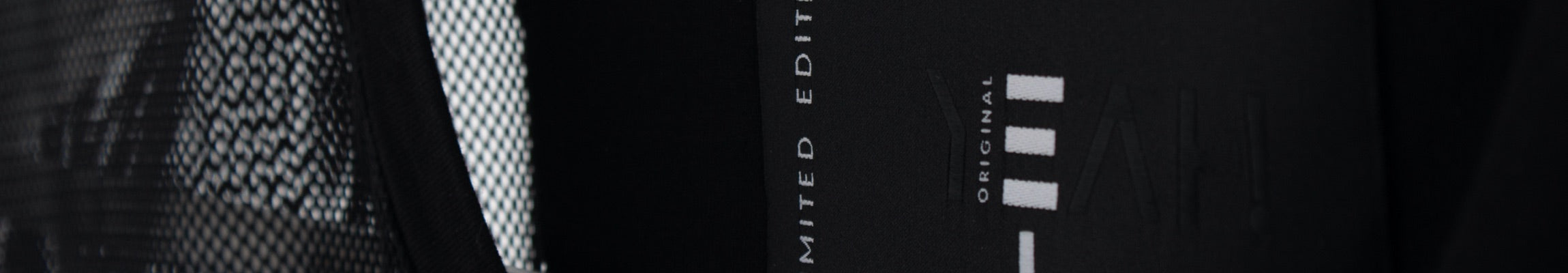 Alt image